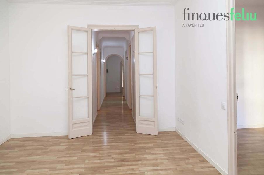 https://www.finquesfeliu.es/TAAFSynch/imagesNW/4211_13_1700765100.jpg